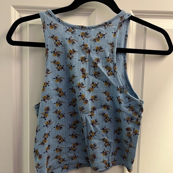 Cute Vintage Feel Urban Outfitters Tank - Picture 3 of 3
